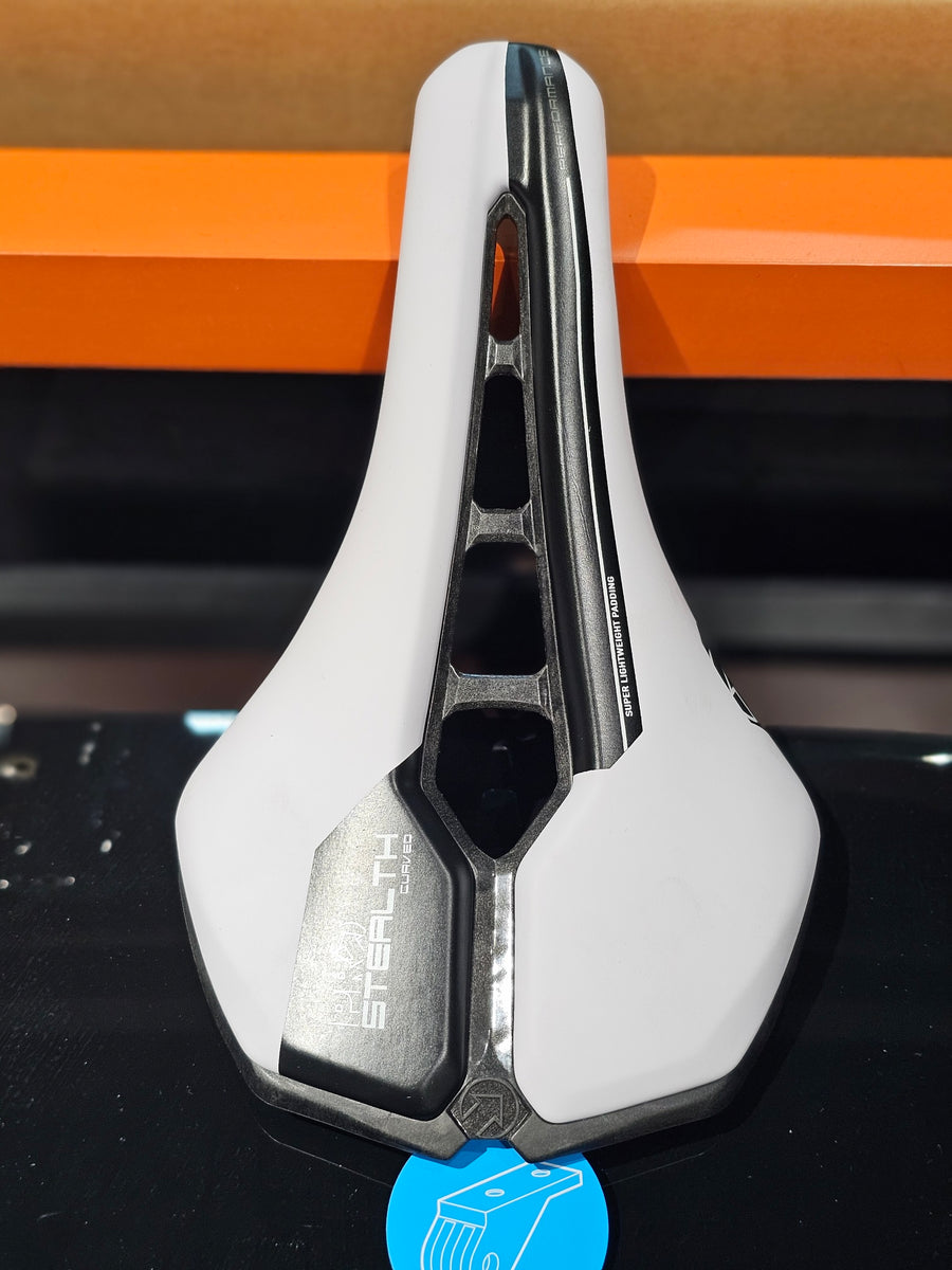 PRO Stealth Curved Performance Saddle (Alternate Colorway